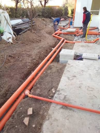 Koʻza shaklida kalodis qazamiz va kanalizatsiya ishlari