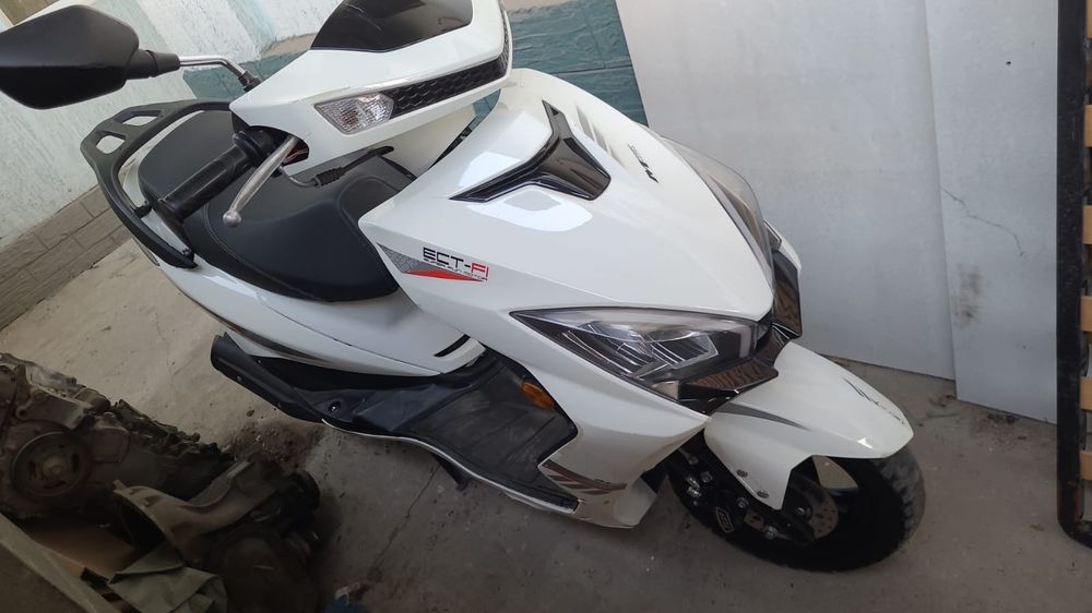 Скутер М8,2023г.