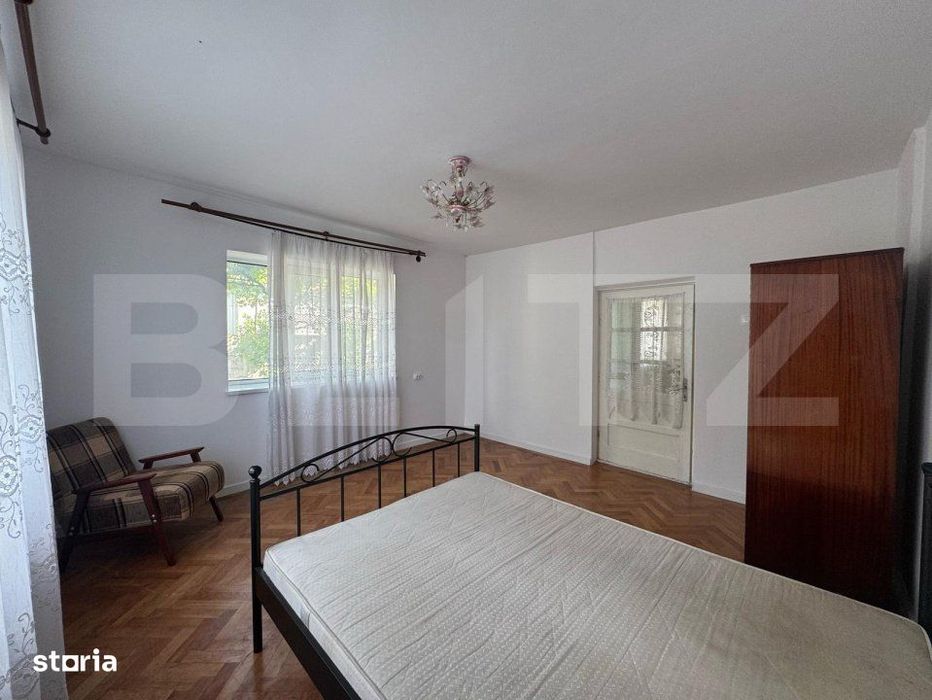 Casa de vanzare, cu 3 camere, 116 mp in Șoimus