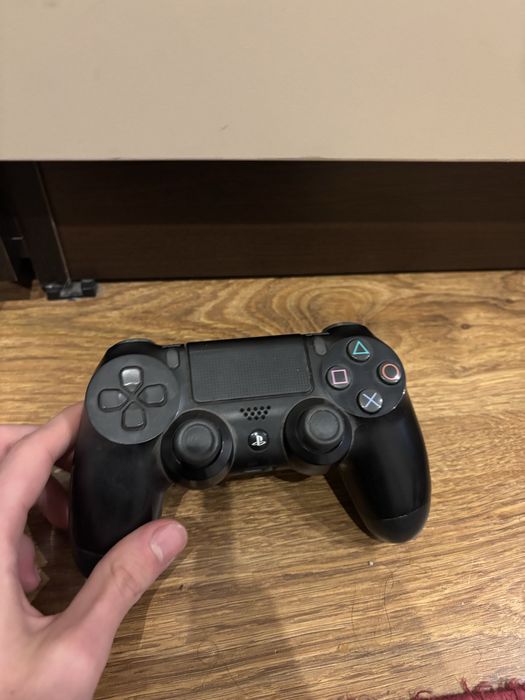 Контролер Sony PS4 Dualshock 4