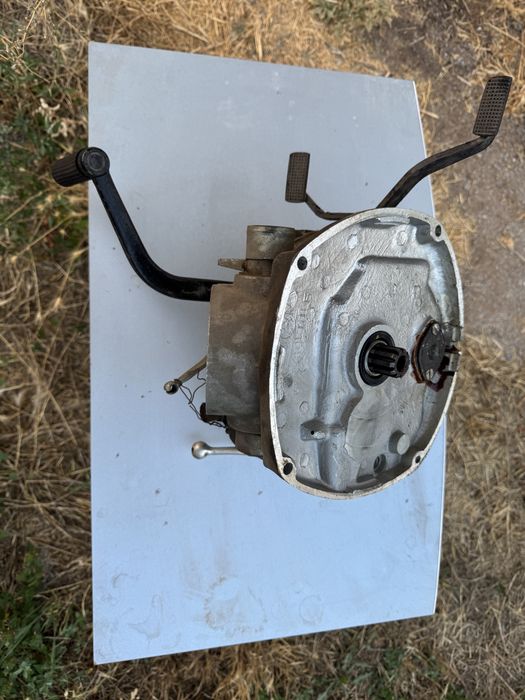 Чисто нов двигател за урал м66 предница и скорости