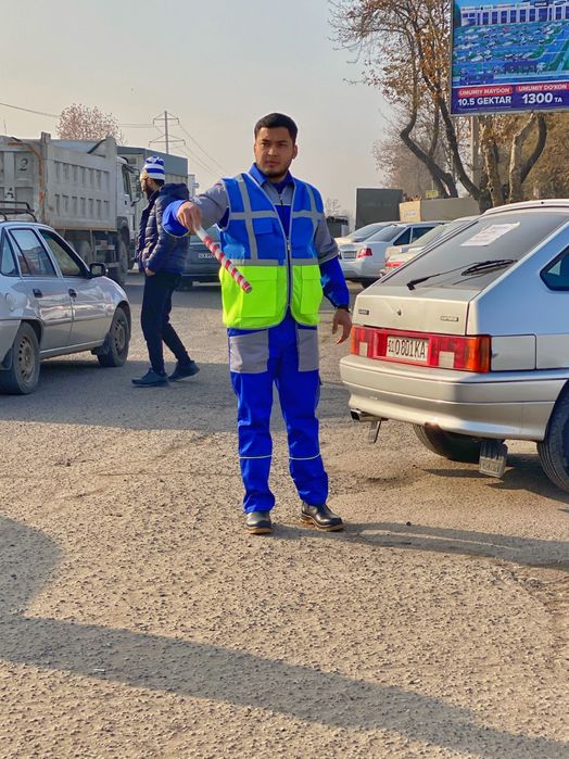 Спецодежда сигнальная жилетка