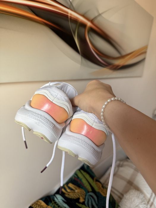 Дамски маратонки Under Armour