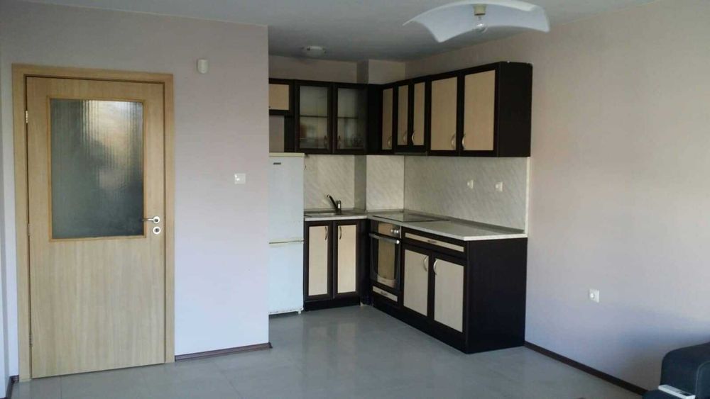 Дава се под наем Двустаен апартамент в София, Редута - 56 кв.м за 348.84 € - Снимка #1