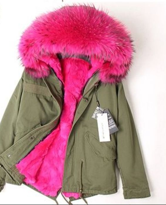 Дамска/тинейджърска  топла шапка и Парка -естествен косъм лисица