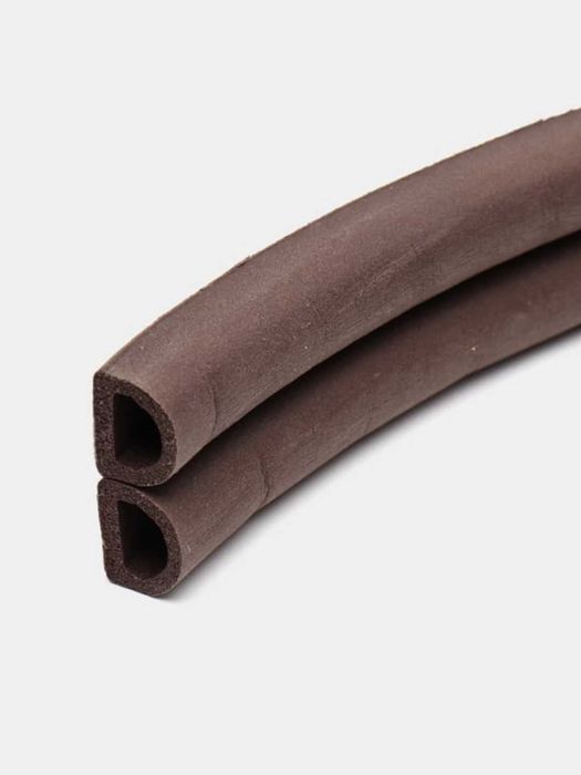 Уплотнитель для дверей подъезда, самоклеящийся, D-профиль, 3 м * 2 см