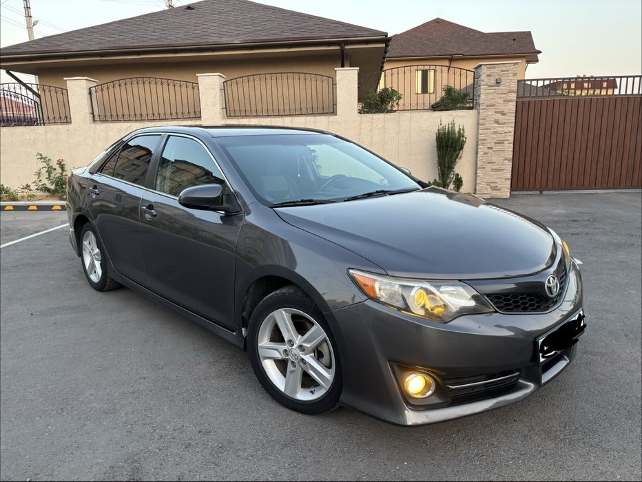 Toyota Camry 2,5
