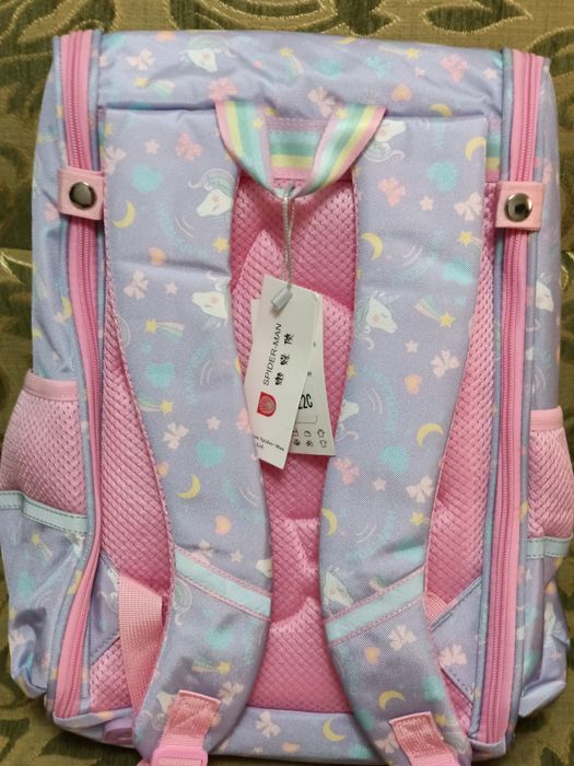 Школьный рюкзак, ранец