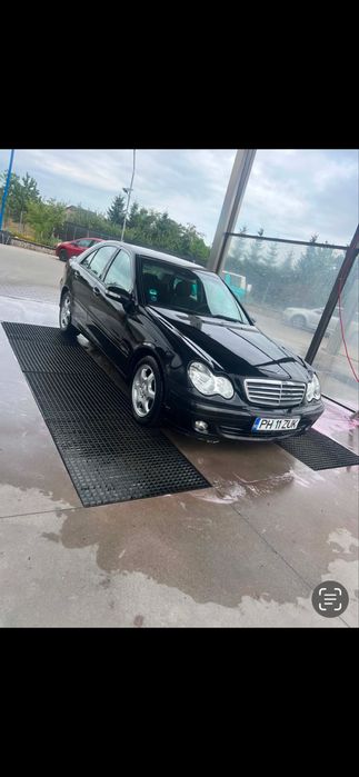 Mercedez Benz  C 200CDI 2005