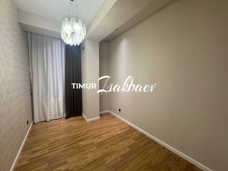 Продам Новый ЕвроДом ул.Циолковская 2 сотки 430 м2