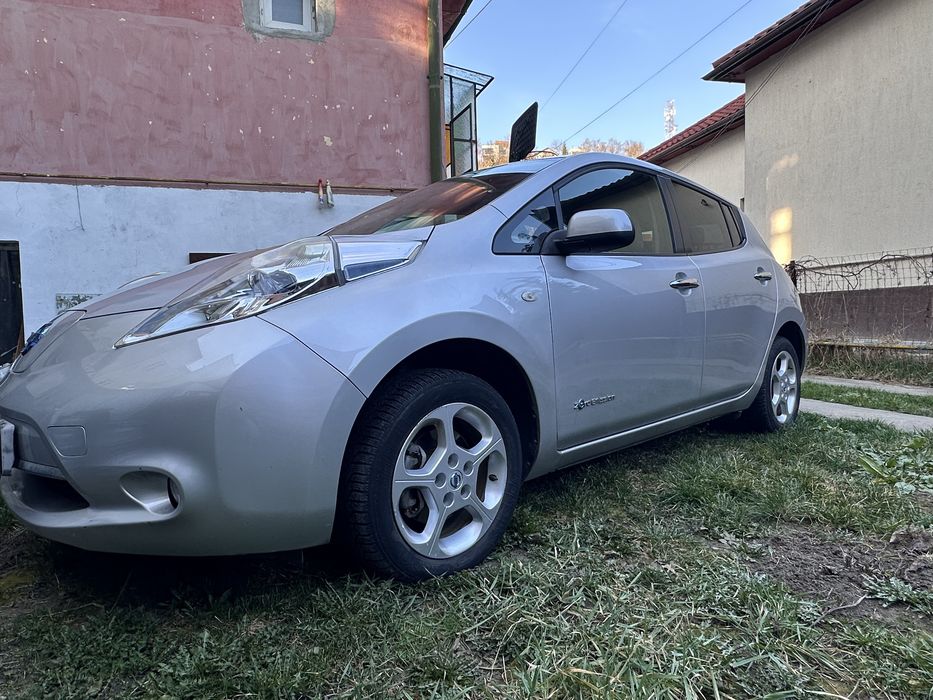 Nissa Leaf ZE0 electric 100%