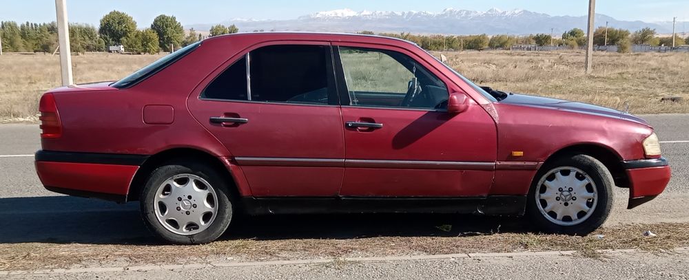 Продам Мерседес W202.