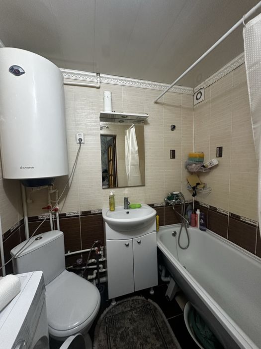 Продается 3х ком квартира , Сатыбалдина 18