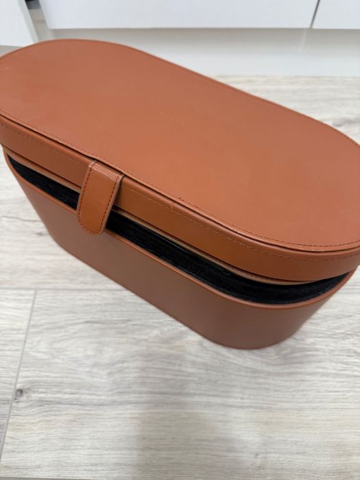 Продам стайлер Dyson