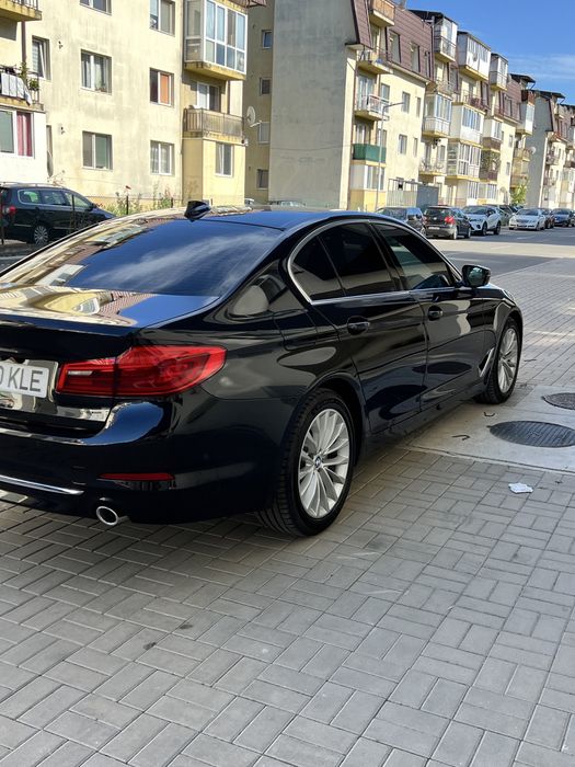 BMW G30 anul 2020