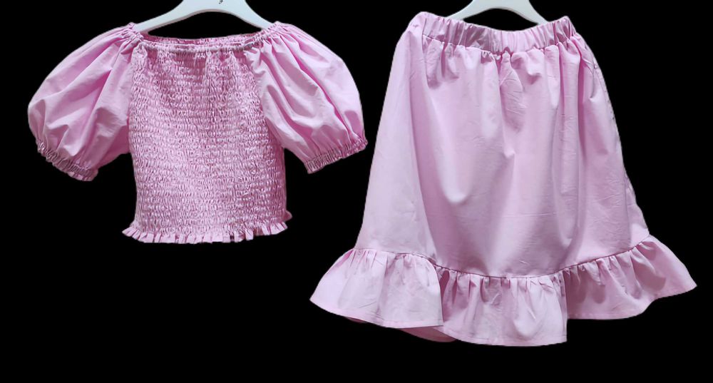 Костюм (юбка с блузкой) розовый для девочки