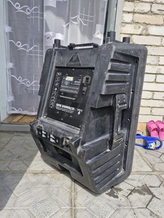 Колонки Behringer B300 на запчасти