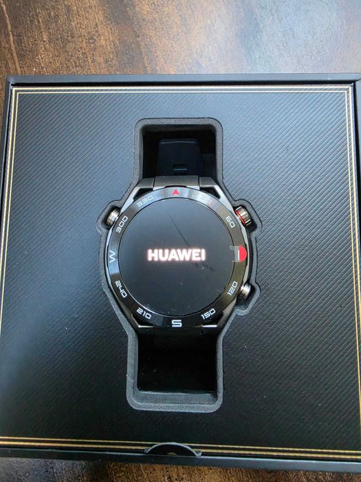 Huawei WATCH Ultimate. Чисто нов.