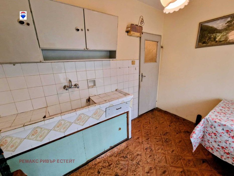 Продава се Едностаен апартамент в Русе, Възраждане - 42 кв.м за 1284 €/кв.м - Снимка #2