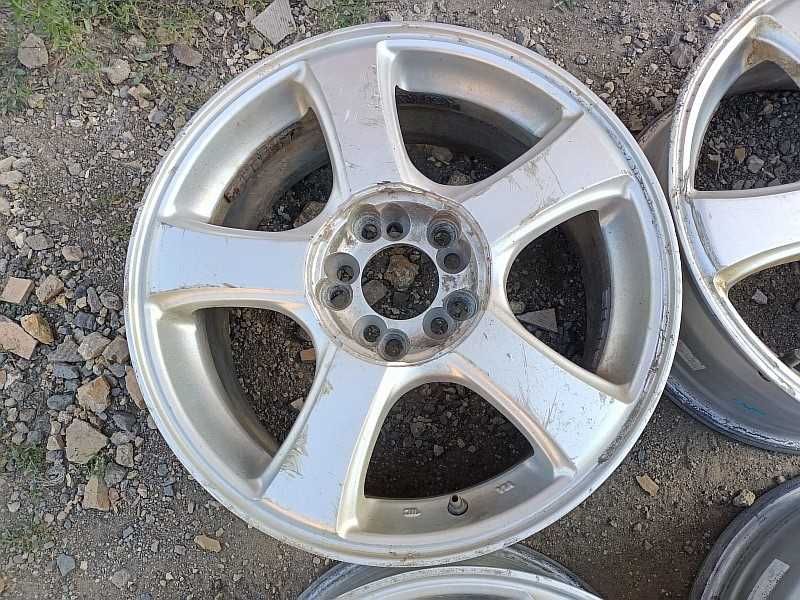 Продам легкосплавные диски на Subaru