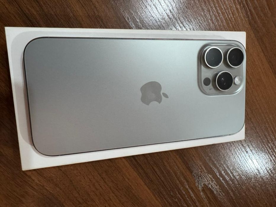 iPhone 16 pro max 256 gb