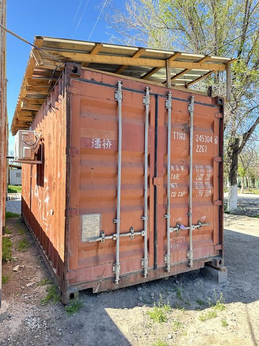 Обшитый контейнер 20 тонн.