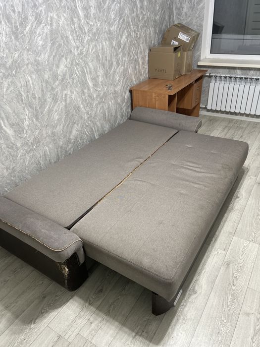 Продается Диван БУ