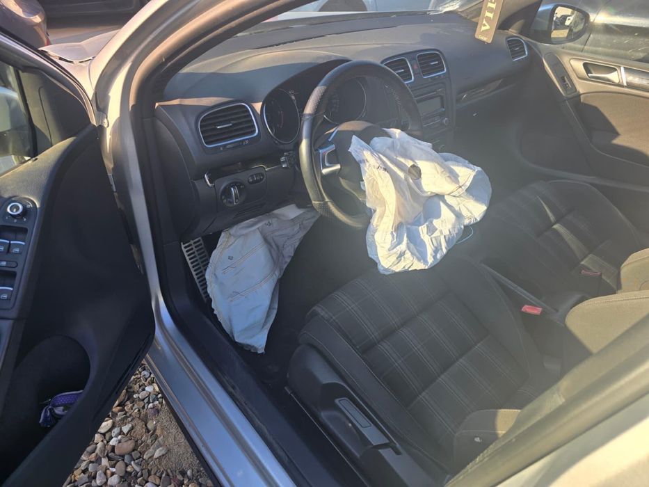 Vand Volkswagen Golf 6 GTD 2011 2.0 diesel cutie manuala avariat