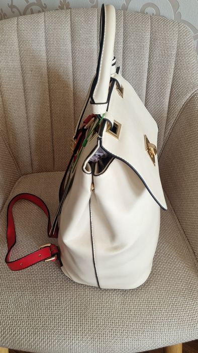 Раница VERDE  нова