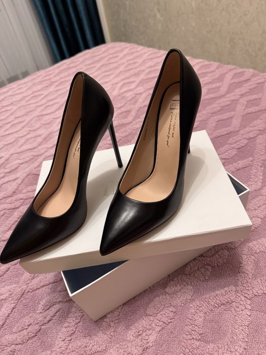 Туфли черный новый размер 38