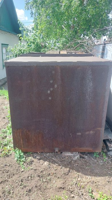 Продам Ёмкость  самовывоз