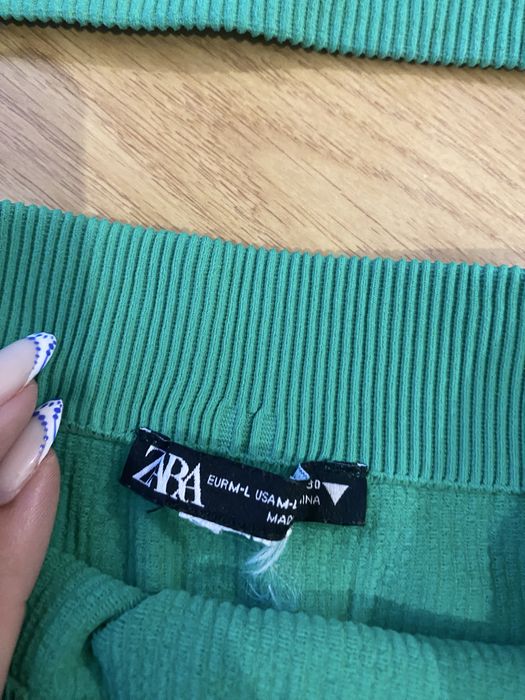 Zara зелен спортен сет