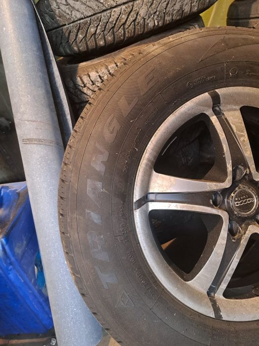 Продам резину летнюю