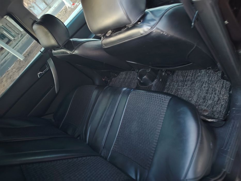 Nexia 3, 2 pozitsiya sotiladi. Holati zo'r, gaz benzin