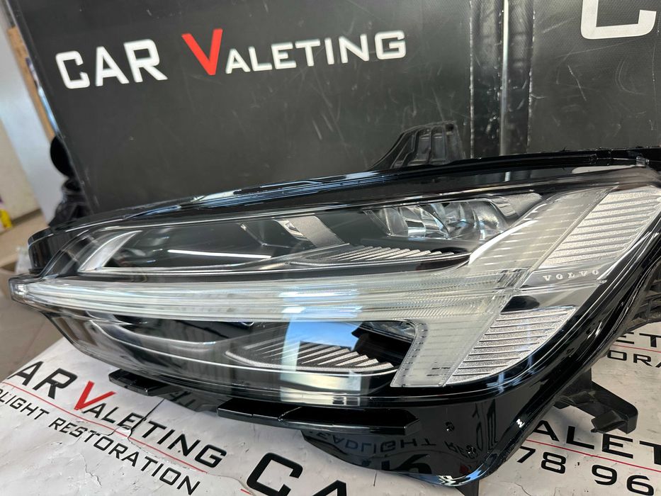 Фар фарове ляв Volvo S 60 S60 V60full led far farove Волво С60 С 60