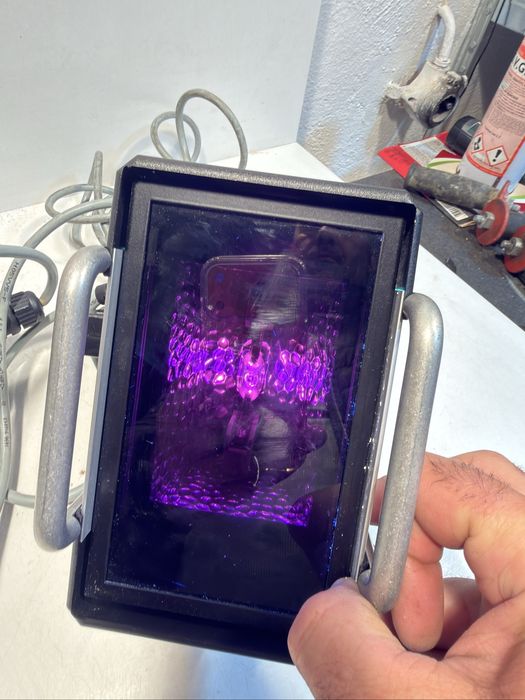 Honle  UV technolgies lampa dizolvat intarit adezin epoxi piese placi electronice industriale