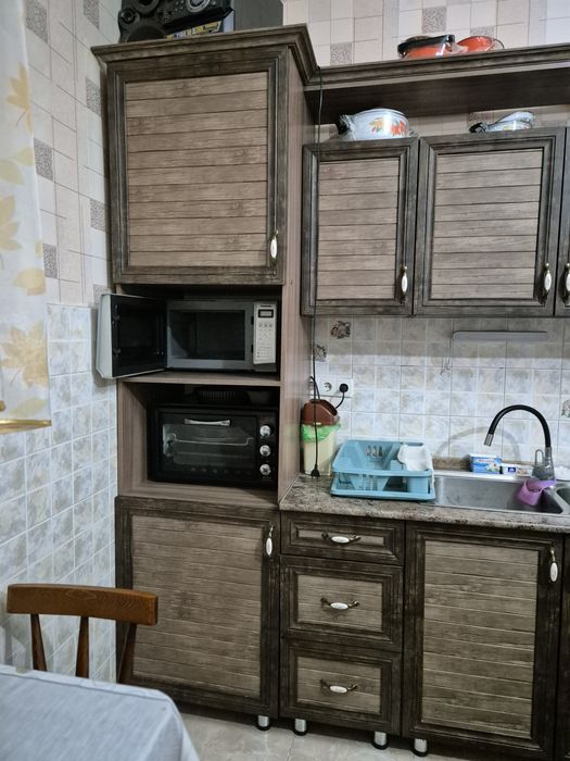 Продается кухонная гарнитура. (СРОЧНО)