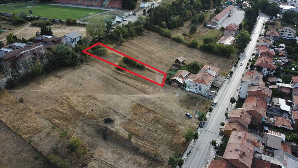 Продава се Парцел в Разлог - 780 кв.м за 76 €/кв.м - Снимка #1