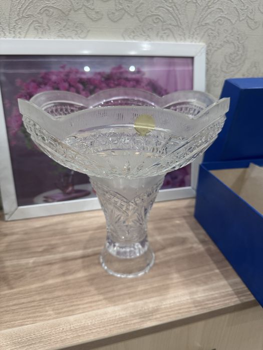 Новая хрустальная ваза доя фруктов Оникс