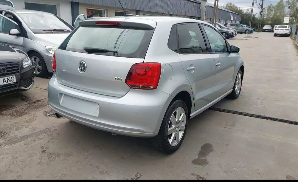 VW POLO-Automat- 1.4 benzina
