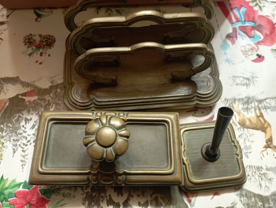 Месингов печат и др. Стар