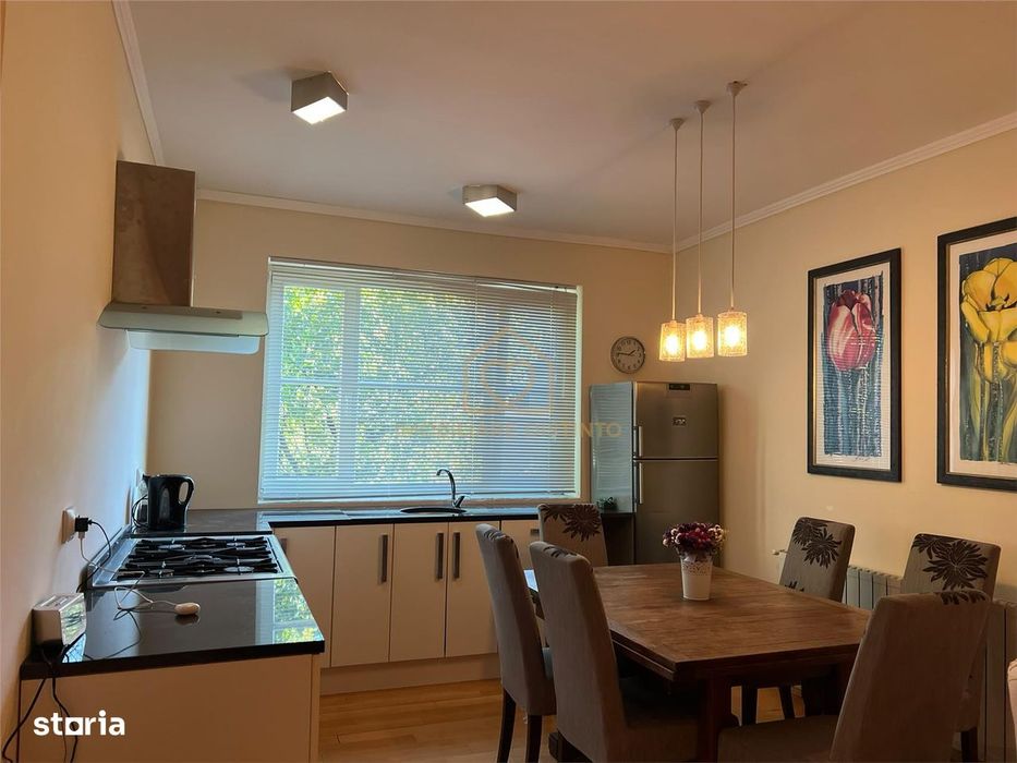 Apartament cu trei camere Petru Maior