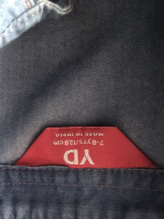 Vand 2x camasa de blugi, stare execelenta