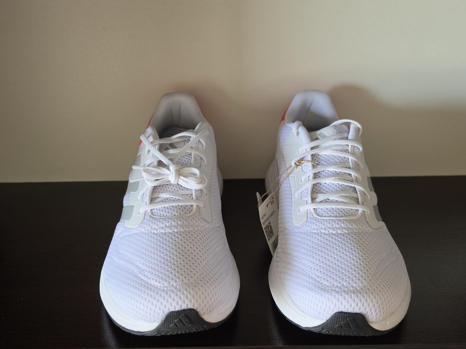 Adidas Response Runner 44номер 28см Стелка Нови с кутия