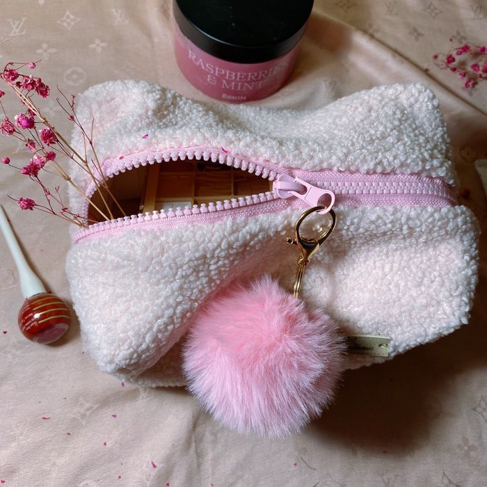 Продаю косметички