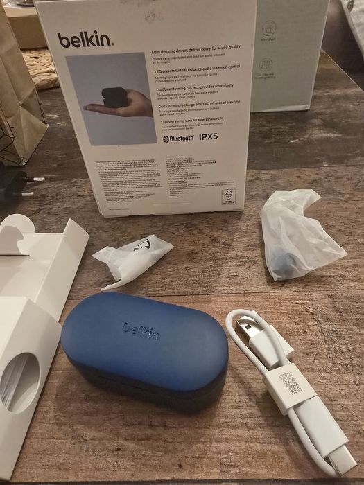 Безжични слушалки Belkin