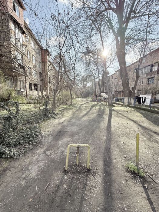 Своя Срочно Продается Квартира Чиланзар 2/2/4 Чиланзар 8 Квартил /