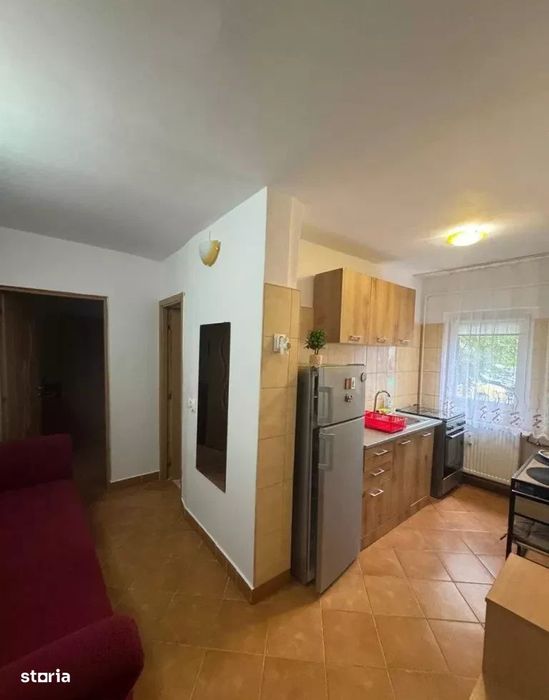Apartament cu o camera, 40 mp utili, parter - Piata Doina