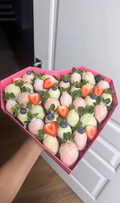 клубника в шоколаде