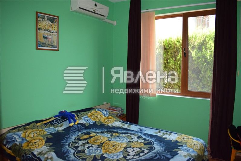 Продава се Тристаен апартамент в с. Синеморец, Област Бургас - 96 кв.м за 1000 €/кв.м - Снимка #11